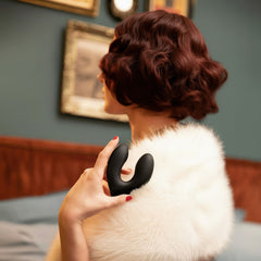 Rosy Gold – Wearable Vibrator with Luxury Charging Case – Black